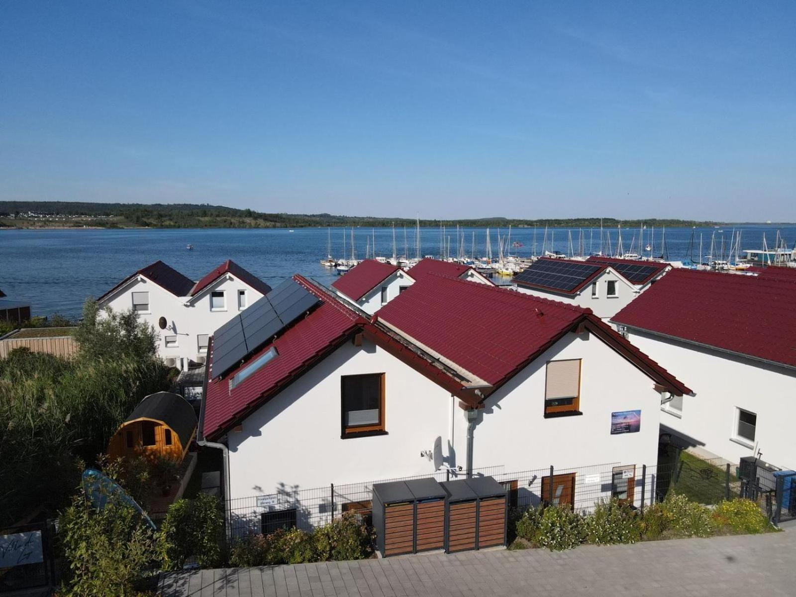 Villa Di Lago - Ferienhaus Mit Sauna Mucheln Exterior photo